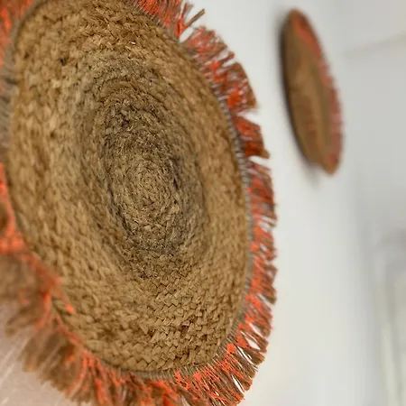 Lupita, En El Centro De ויגו