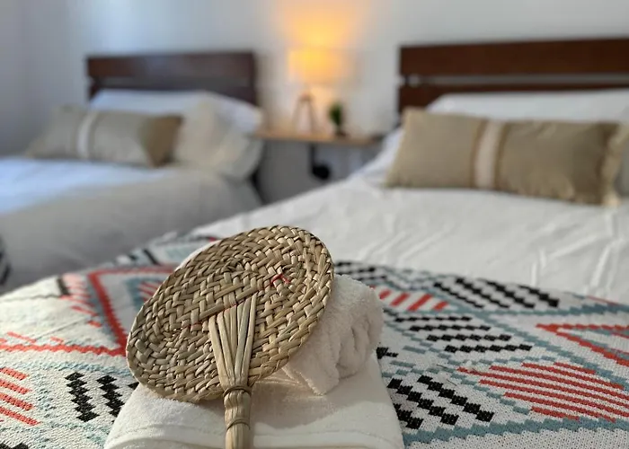 Lupita, En El Centro De Vigo