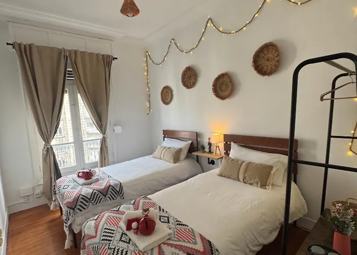 Lupita, En El Centro De Apartman *