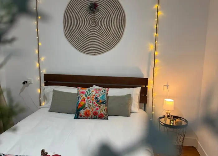 Lupita, En El Centro De Apartman